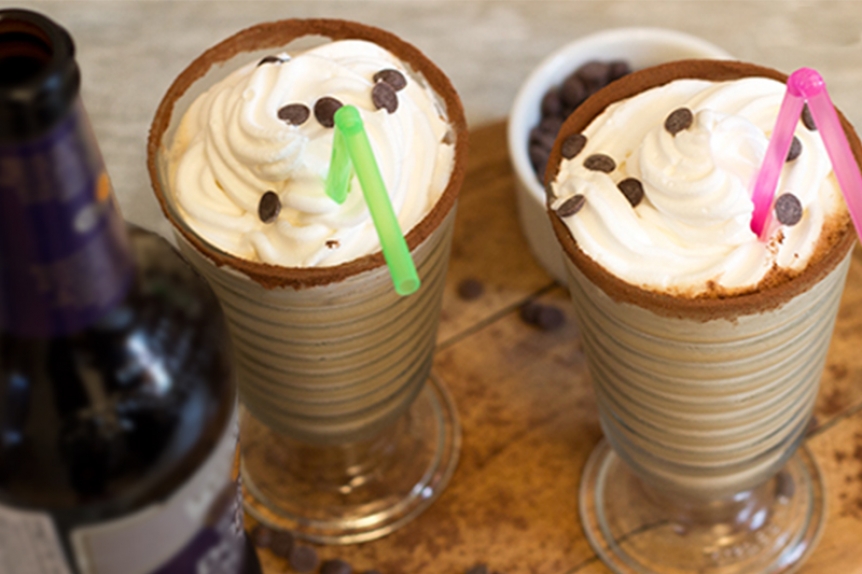 APRENDA RECEITA DIFERENTE E FÁCIL DE MILKSHAKE DE CERVEJA APRENDA RECEITA DIFERENTE E FÁCIL DE MILKSHAKE DE CERVEJA