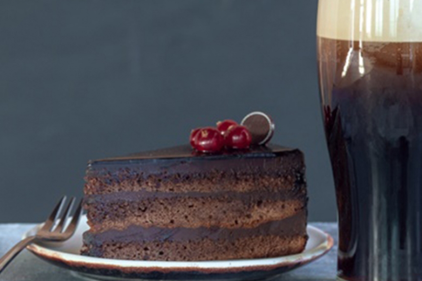 BOLO COM DUNKEL BOLO COM DUNKEL
